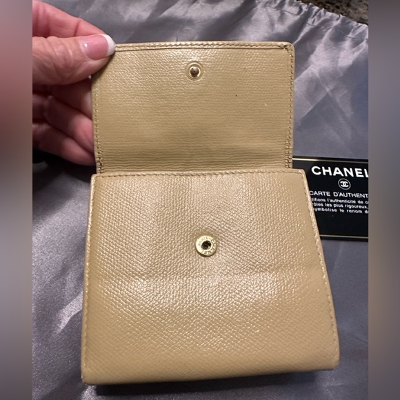 CHANEL - Timeless Chanel Coco Mark Beige Wallet with COA - Picture 6 of 12